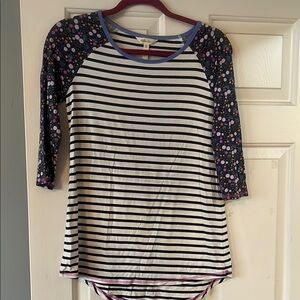 Matilda Jane Black and White Raglan 3/4 Sleeve Tee